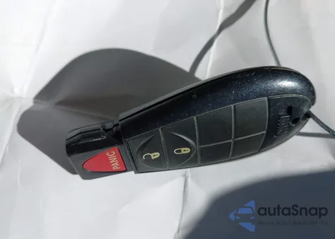 2016 Jeep Cherokee Latitude z USA, uszkodzony, nr VIN 1C4PJLCBXGW113665